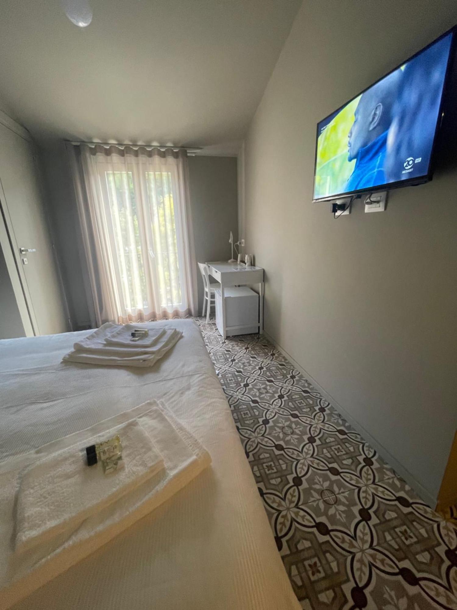 Moronero Hotel Рагуза Екстериор снимка